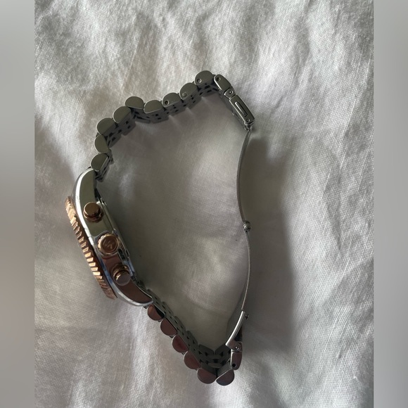 Michael Kors Lexington Trilogy watch - Picture 6 of 6